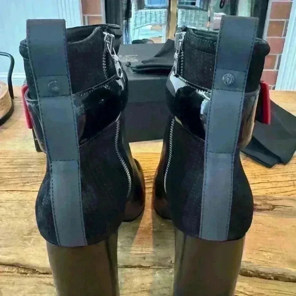 🔥Rag & Bone x Star Wars Ellis
Force Boots Limited Edt
Black Leather Booties Sz 9 - Picture 7 of 16